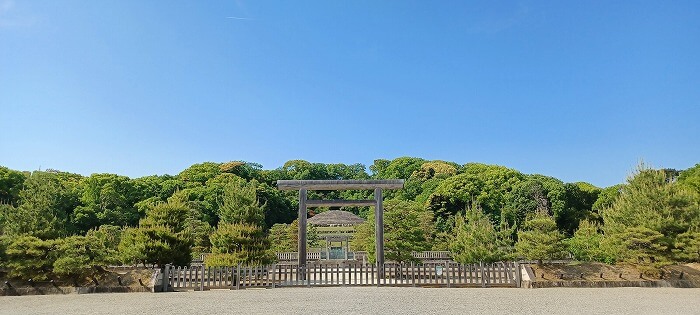 京都　伏見桃山陵の全景